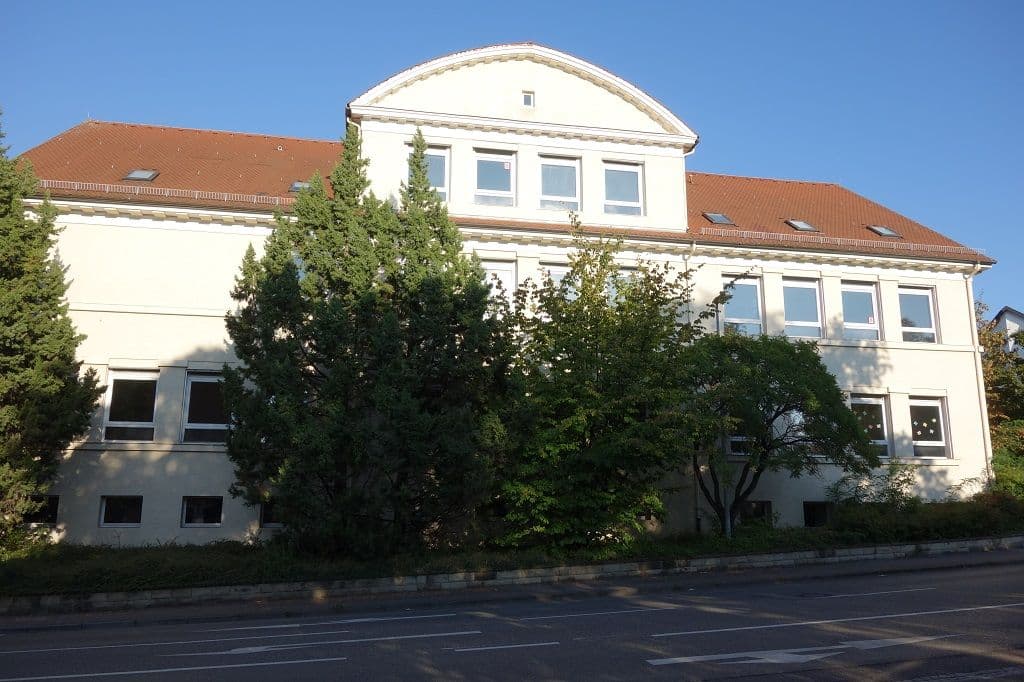 1954-1970: Schulgebäude König-Wilhelm-Platz